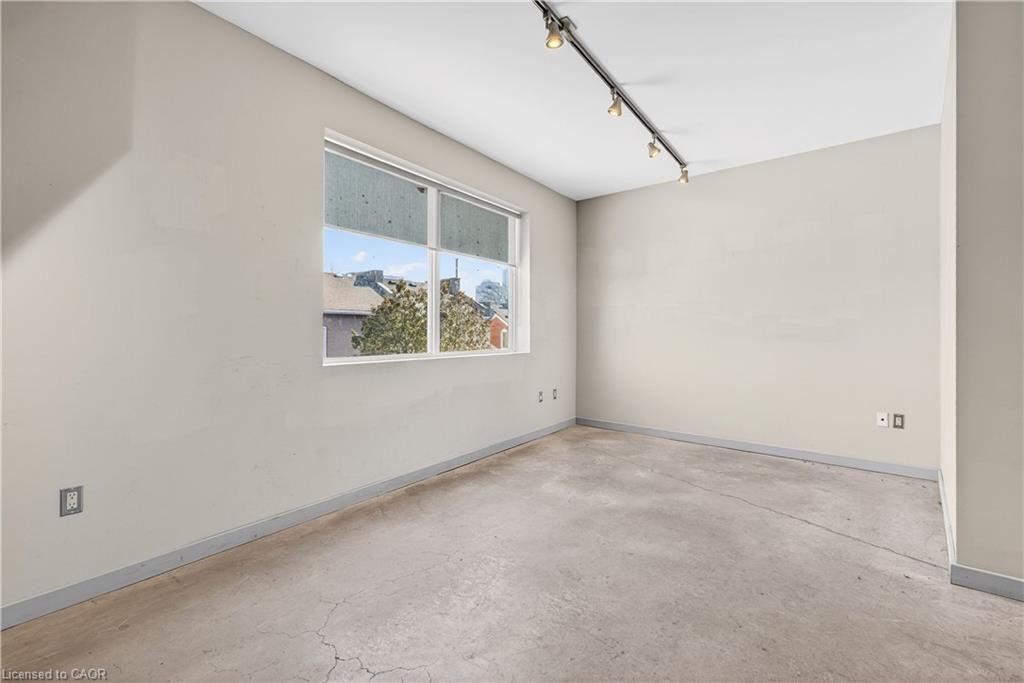 435 York Boulevard Property Photo 15
