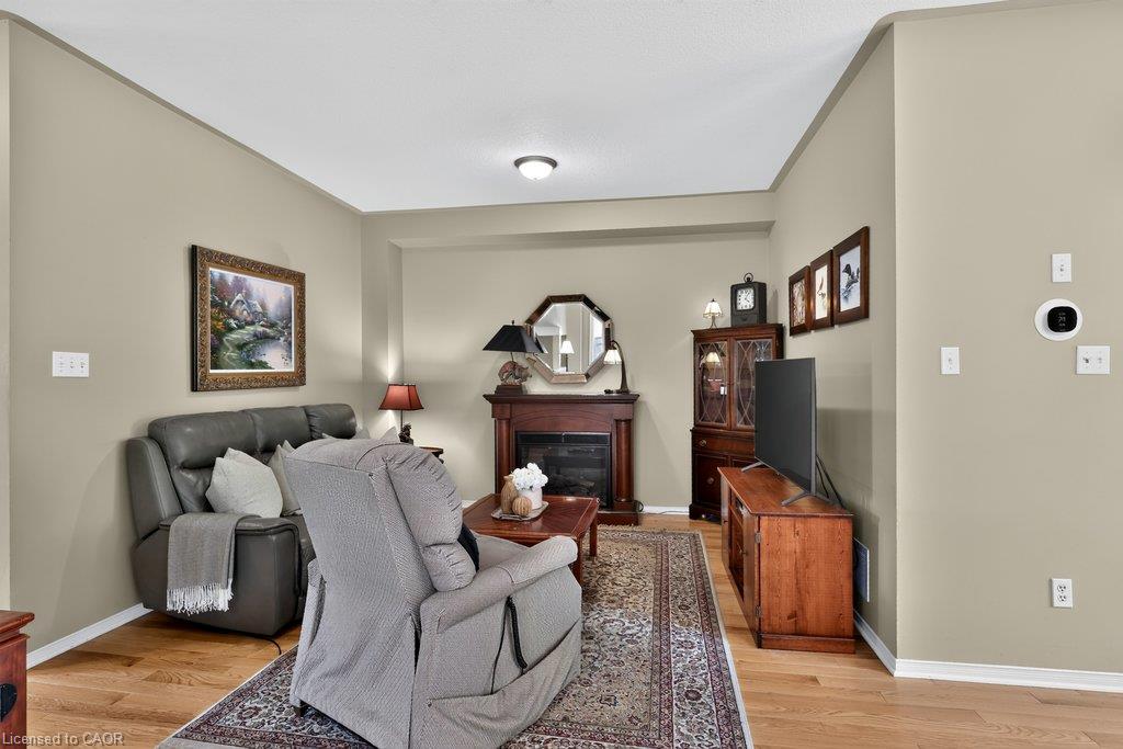 2391 Dalebrook Drive Property Photo 11