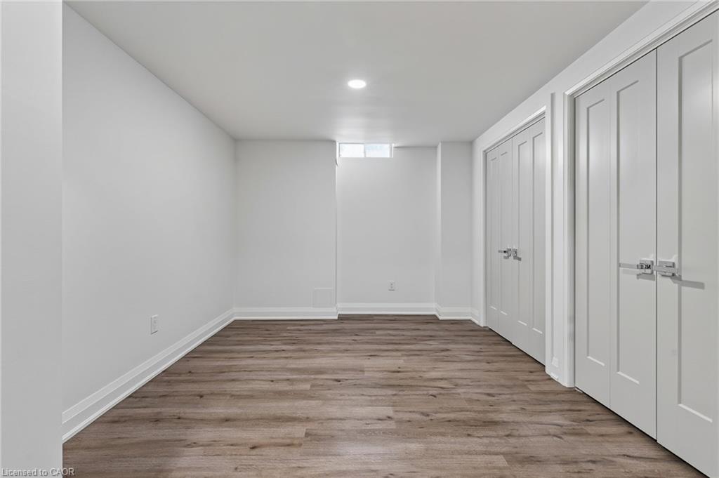 1-3333 New Street Property Photo 34