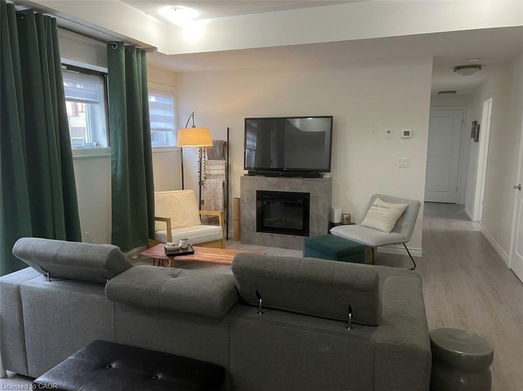 6-408 Guelph Avenue Property Photo 6