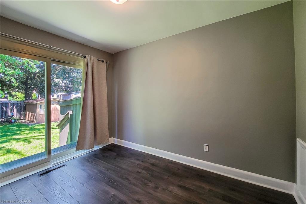 242 West 2nd Street Property Photo 16