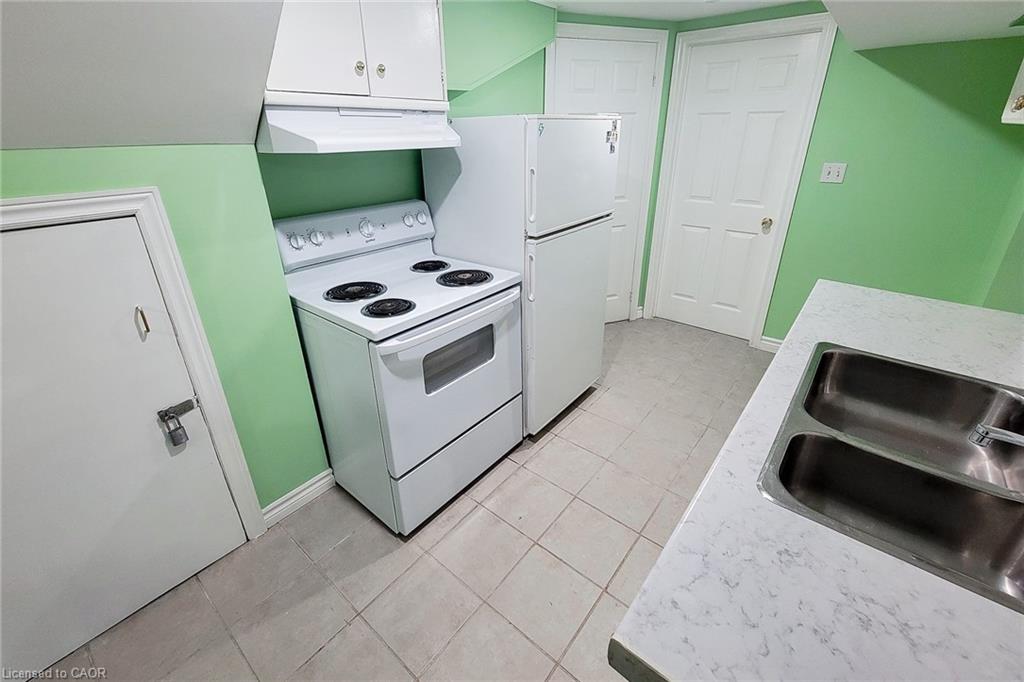 242 West 2nd Street Property Photo 31