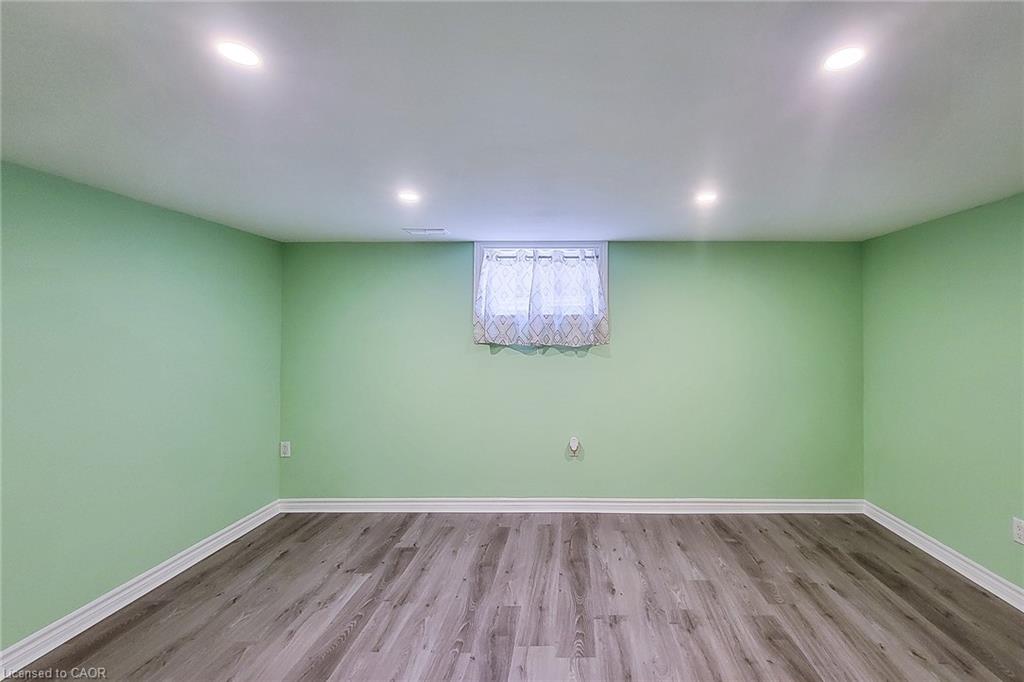 242 West 2nd Street Property Photo 39