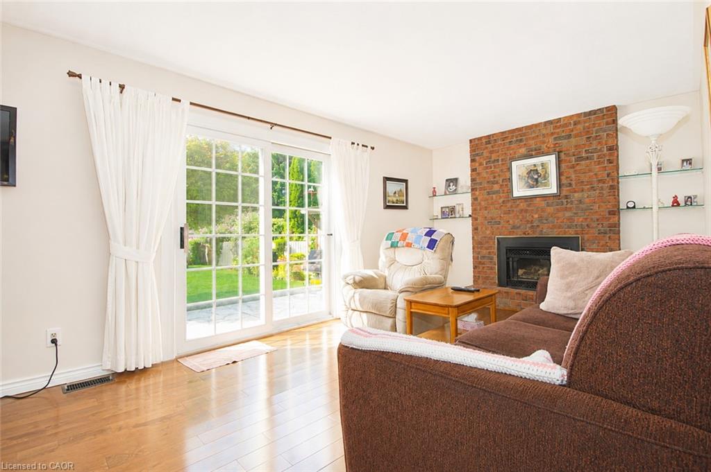 14 Berkley Crescent Property Photo 5