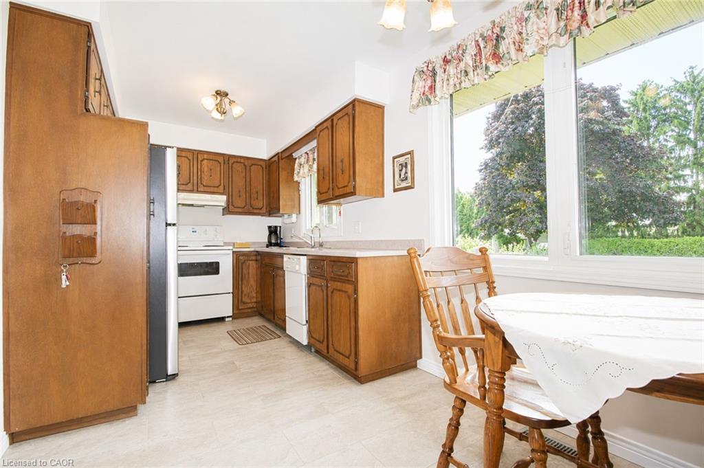 14 Berkley Crescent Property Photo 10