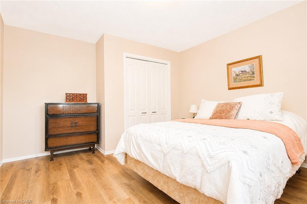 14 Berkley Crescent Property Photo 12