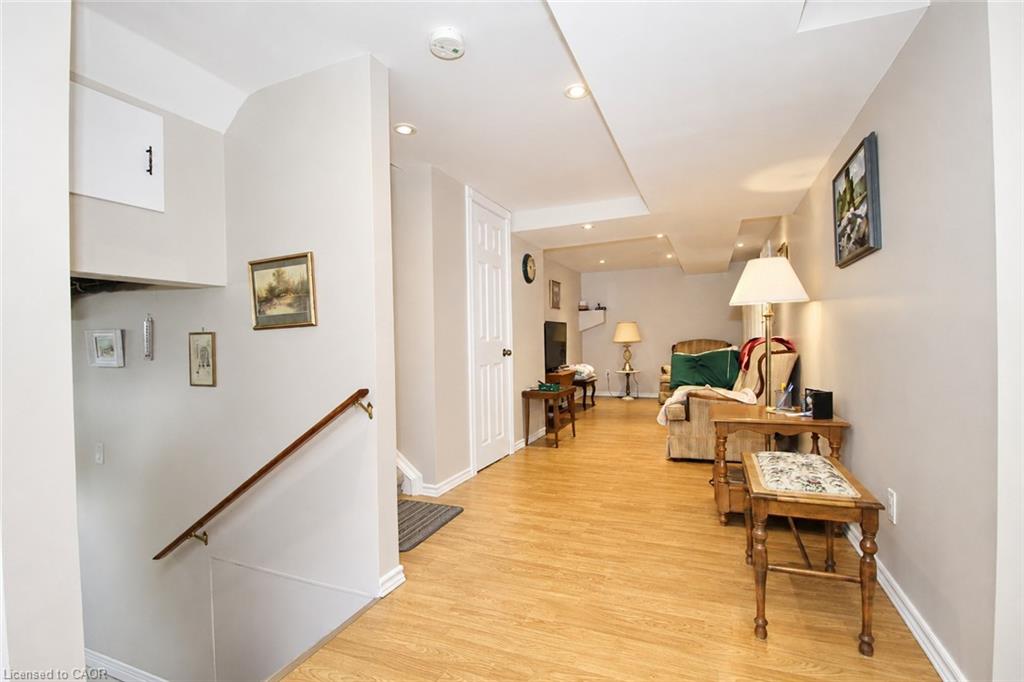 14 Berkley Crescent Property Photo 15