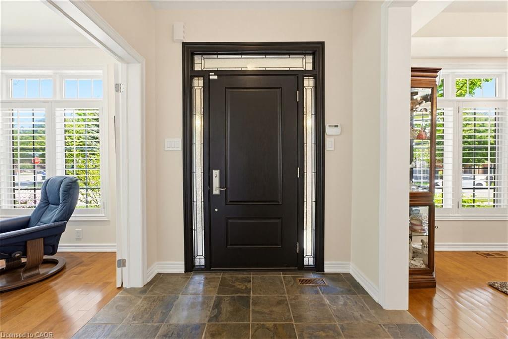 3082 Ingleton Lane Property Photo 6