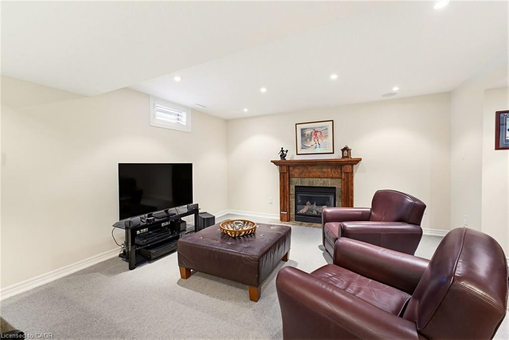 3082 Ingleton Lane Property Photo 28