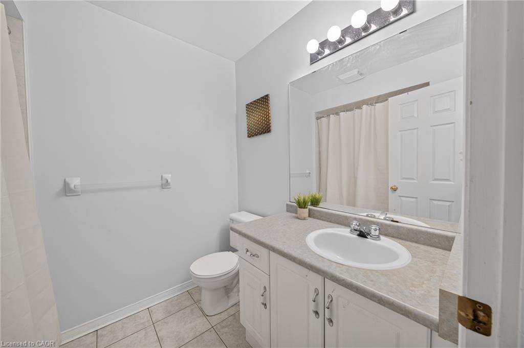 77-800 Paramount Drive Property Photo 23
