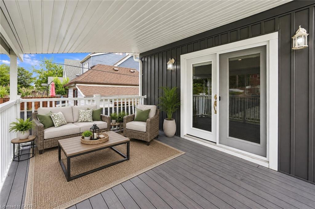 241 Rosslyn Avenue N Property Photo 23