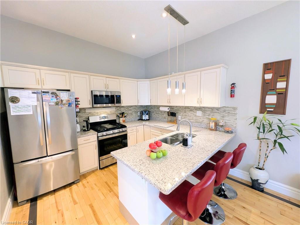 7 Campbell Avenue Property Photo 7