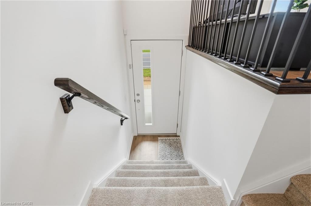 245 Burke Street Property Photo 3