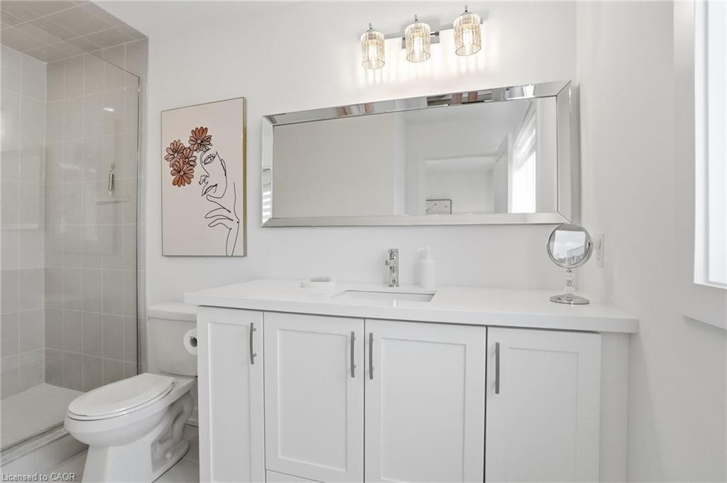 245 Burke Street Property Photo 18