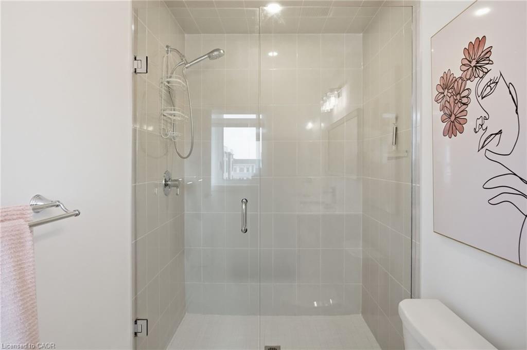 245 Burke Street Property Photo 19
