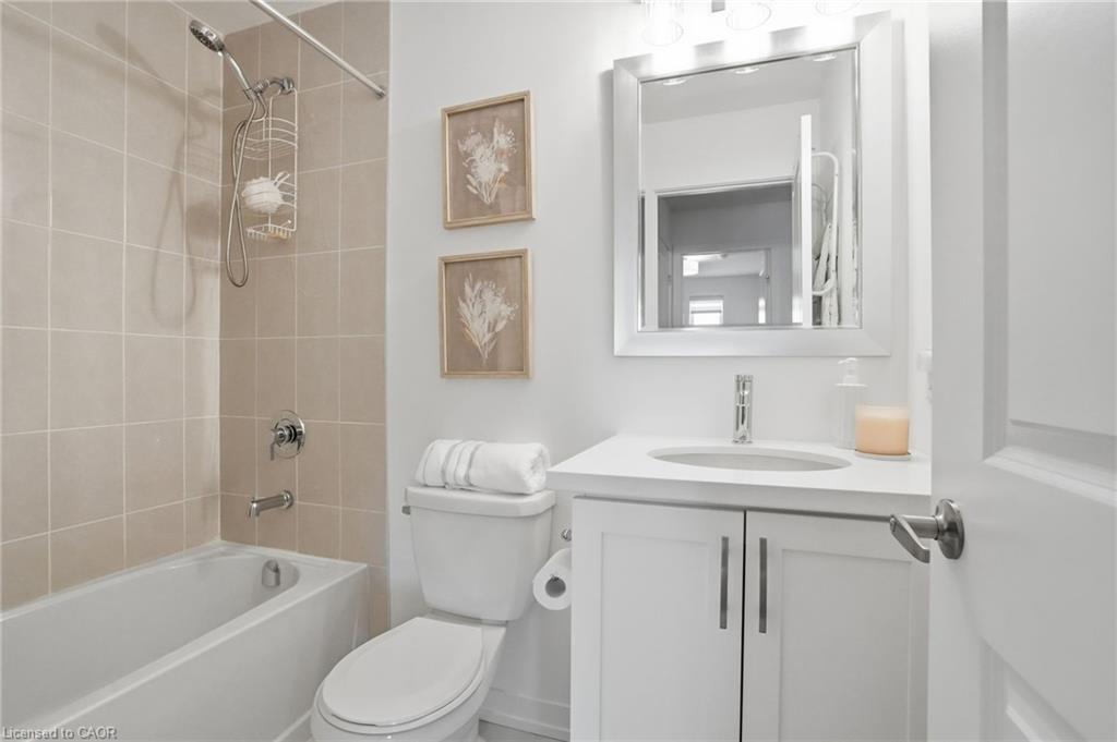 245 Burke Street Property Photo 22