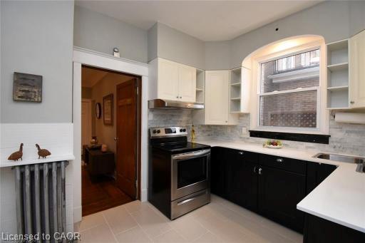 1-43 Spadina Avenue Property Photo 7