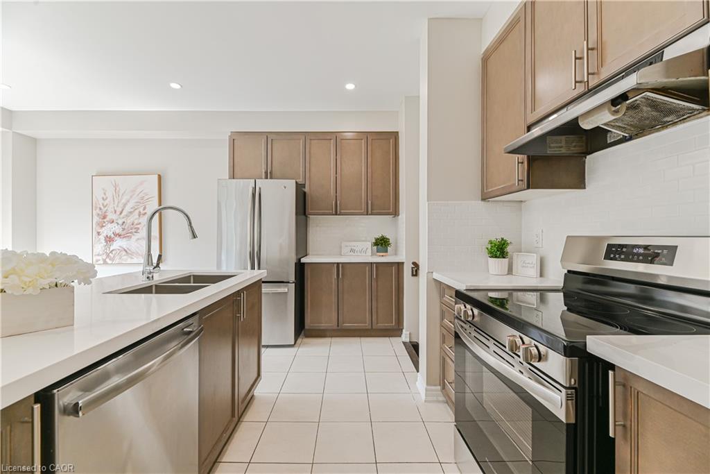 24 Weatherall Avenue Property Photo 19