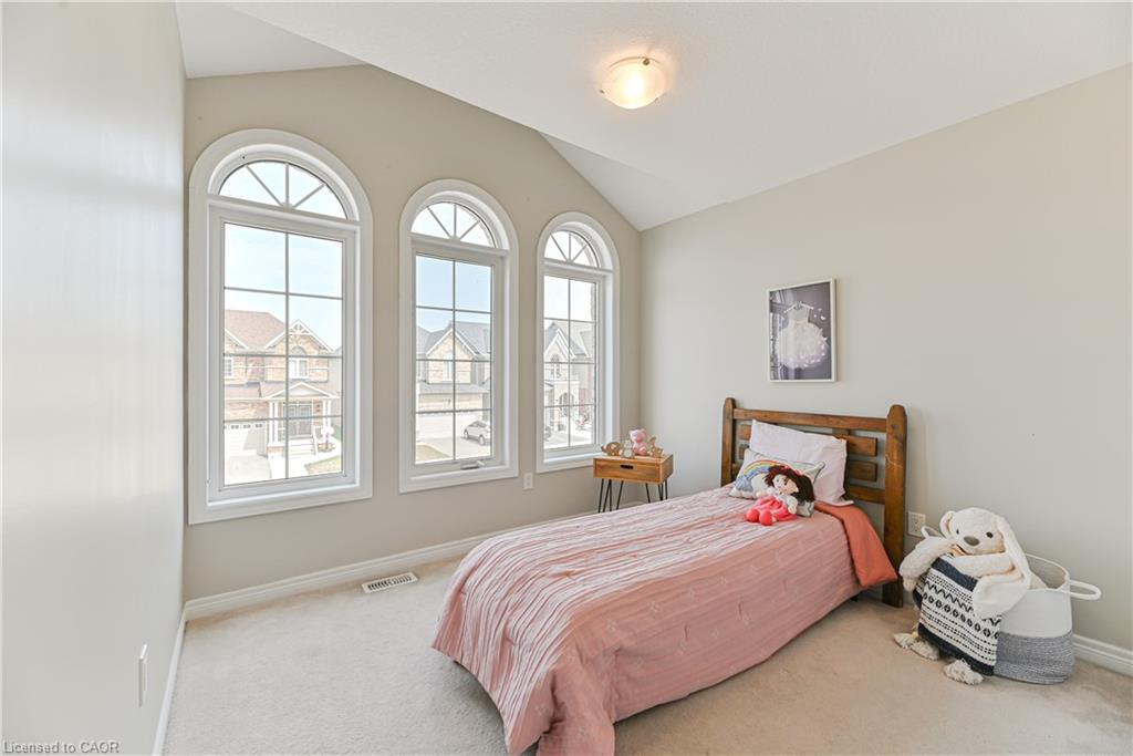24 Weatherall Avenue Property Photo 28