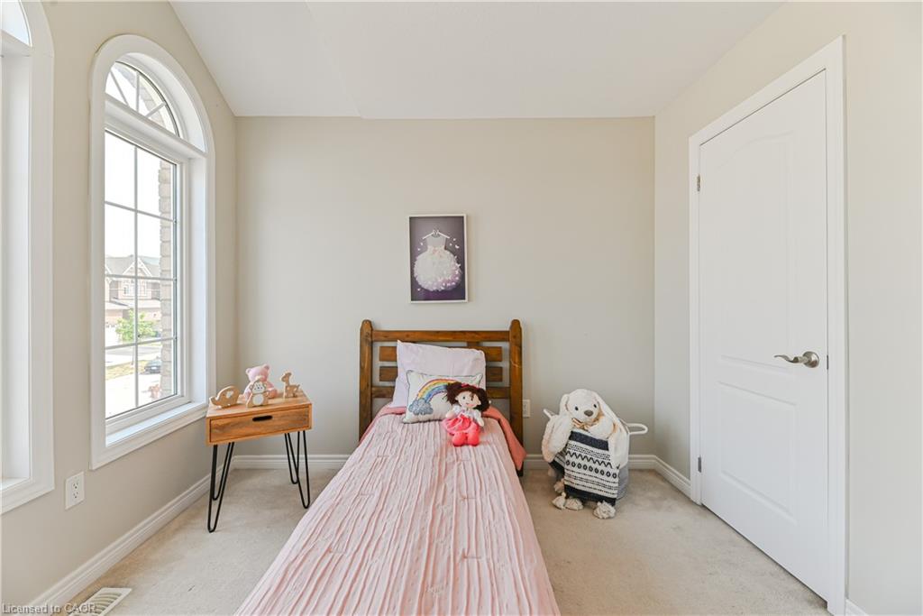 24 Weatherall Avenue Property Photo 29