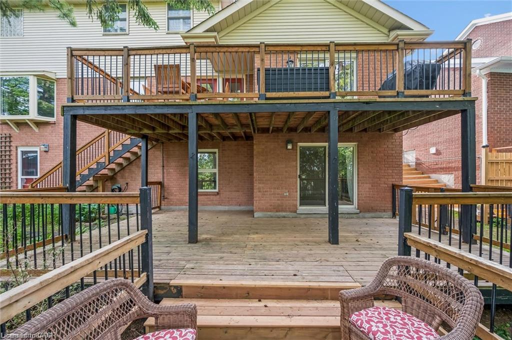 21 Tinatawa Court Property Photo 32