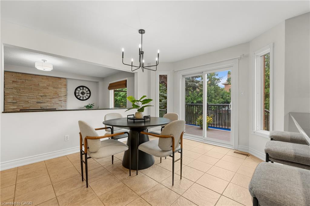 435 March Crescent Property Photo 14
