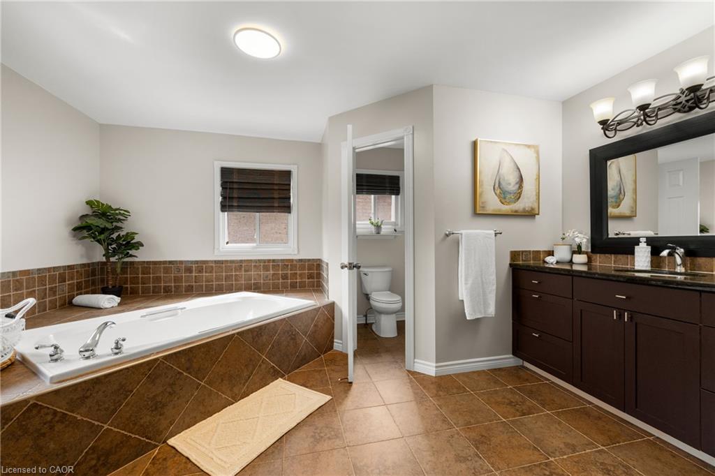 435 March Crescent Property Photo 30