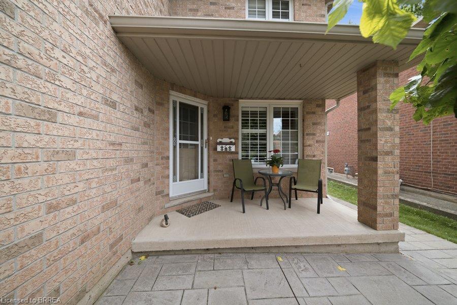 28 Lake Street Property Photo 9