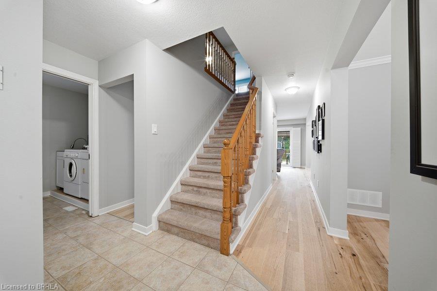 28 Lake Street Property Photo 11