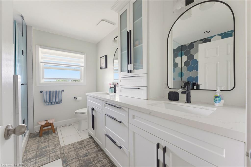 70 River Road Property Photo 17