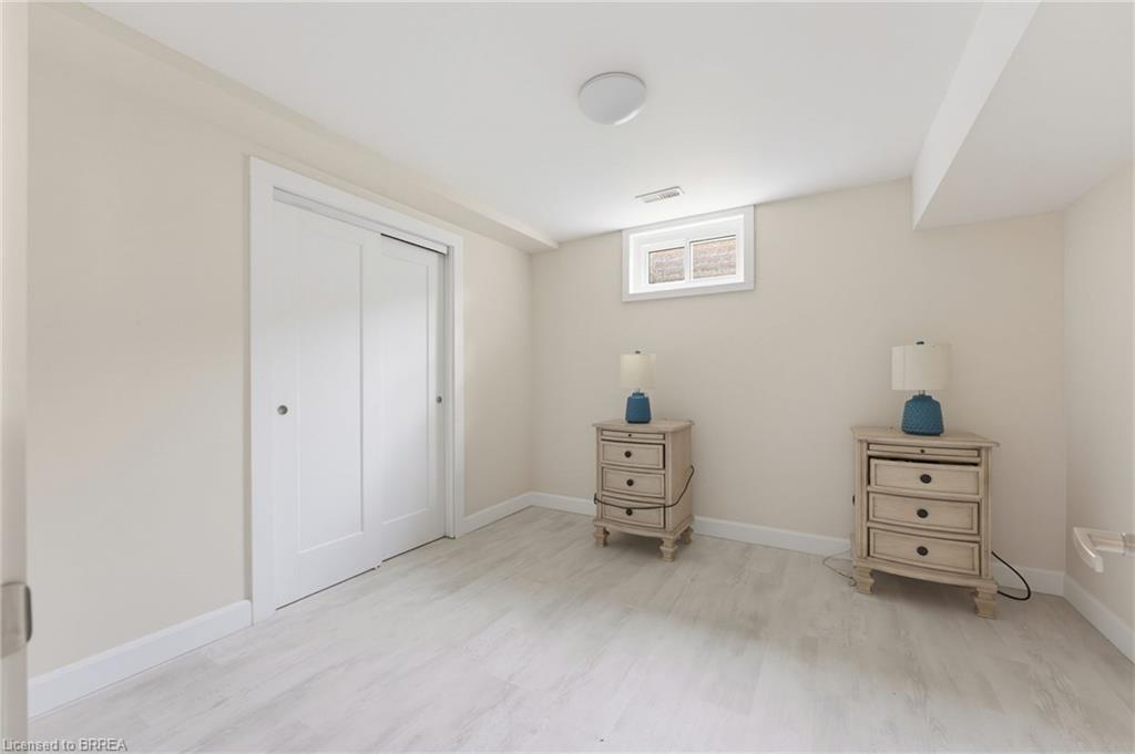 70 River Road Property Photo 23