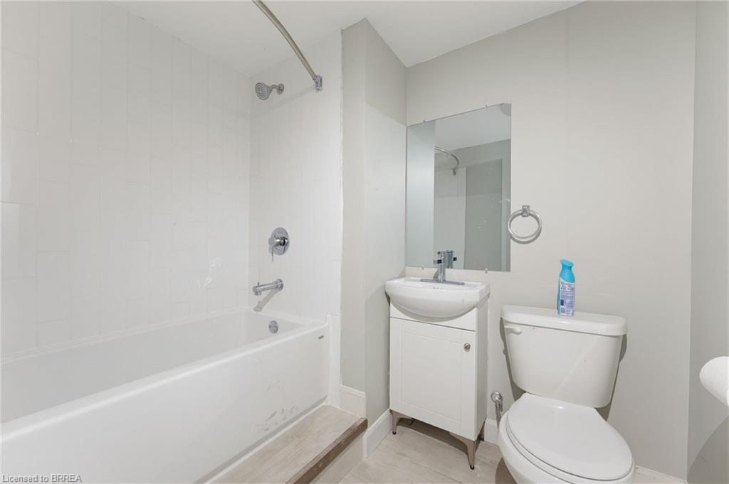 70 River Road Property Photo 26