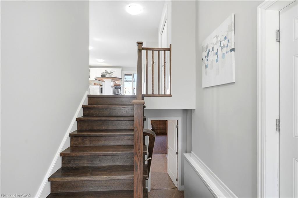 146 Jacob Street W Property Photo 25