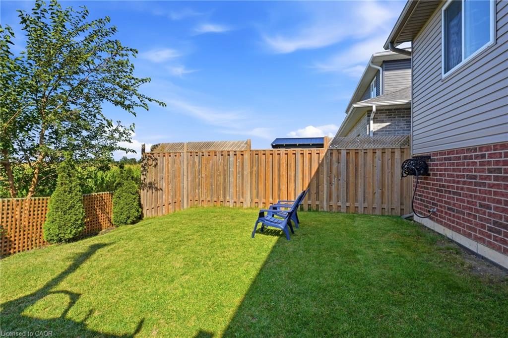 146 Jacob Street W Property Photo 28