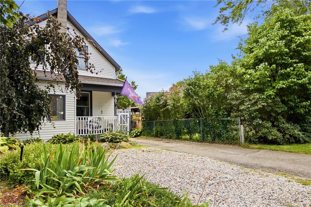 99 Dufferin Street Property Photo 1