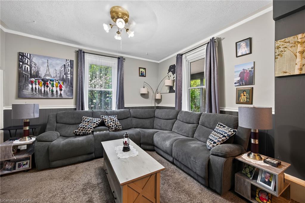 99 Dufferin Street Property Photo 14