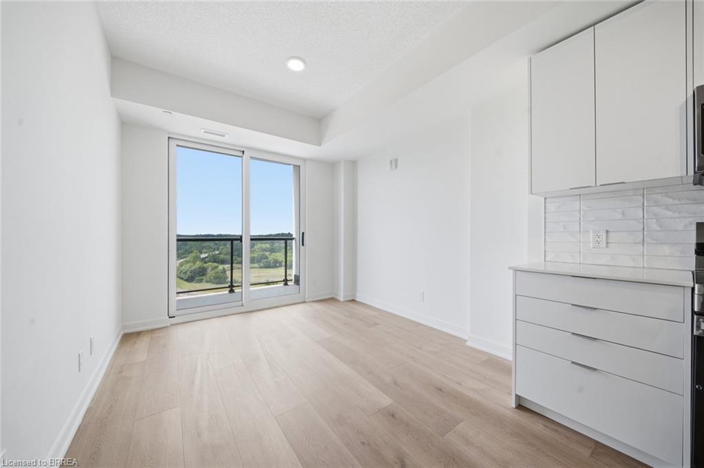 1215-33 Erie Avenue Property Photo 8