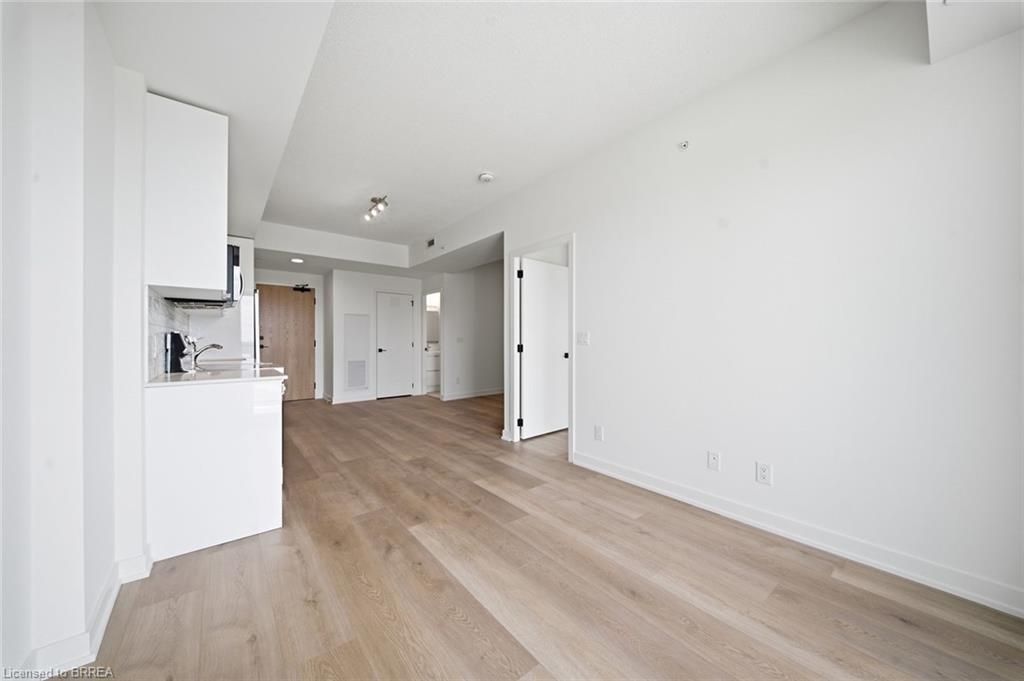 1215-33 Erie Avenue Property Photo 18