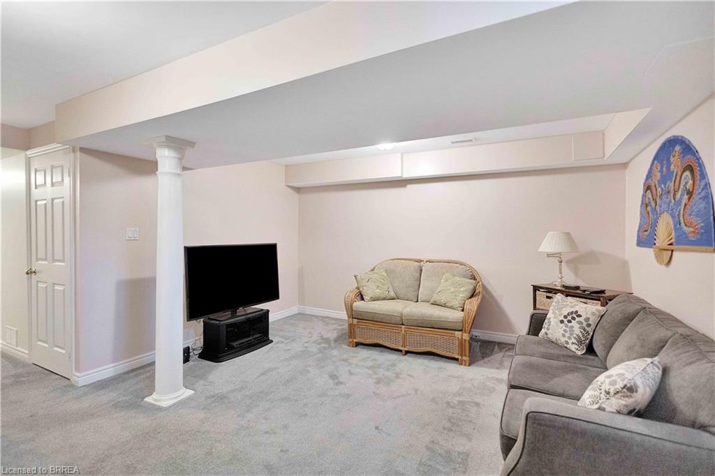6-120 Beddoe Drive Property Photo 32