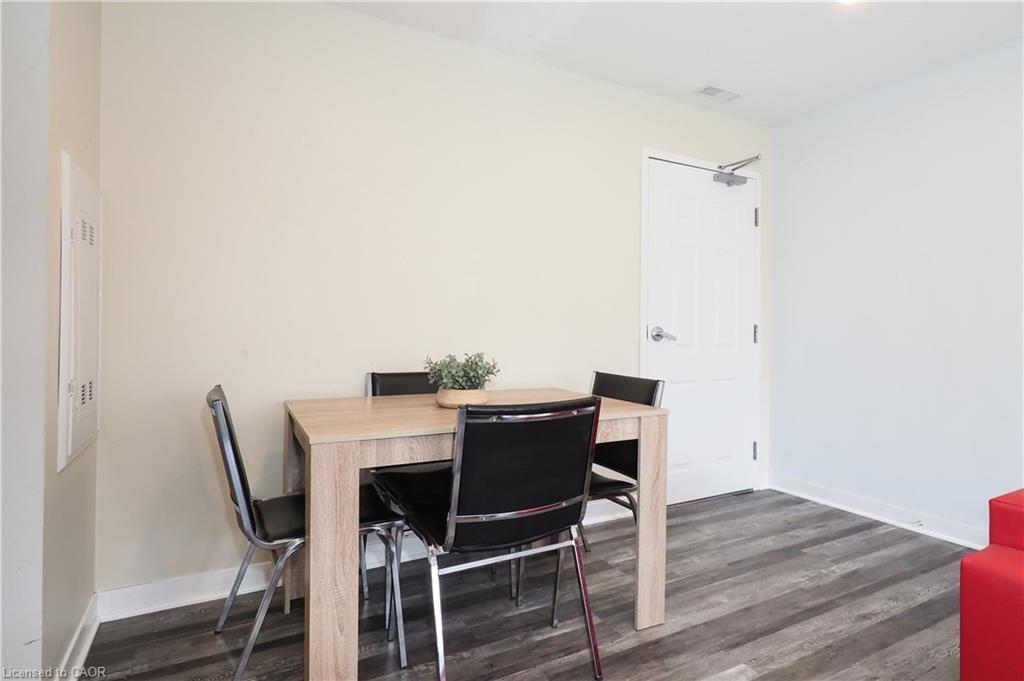 208-288 Albert Street Property Photo 11