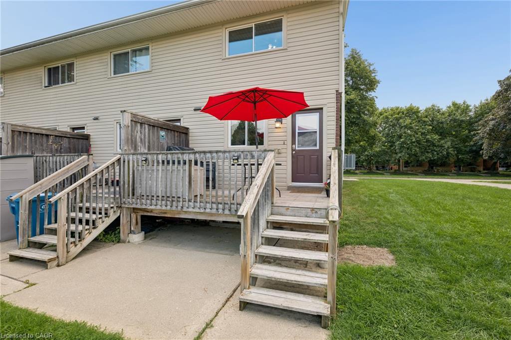 9-266 Dufferin Street Property Photo 22