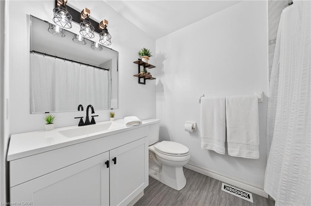 37 Sandalwood Drive Property Photo 15