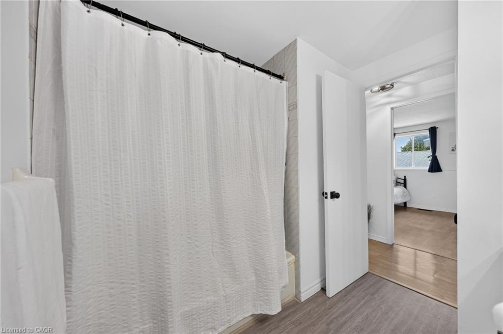 37 Sandalwood Drive Property Photo 16