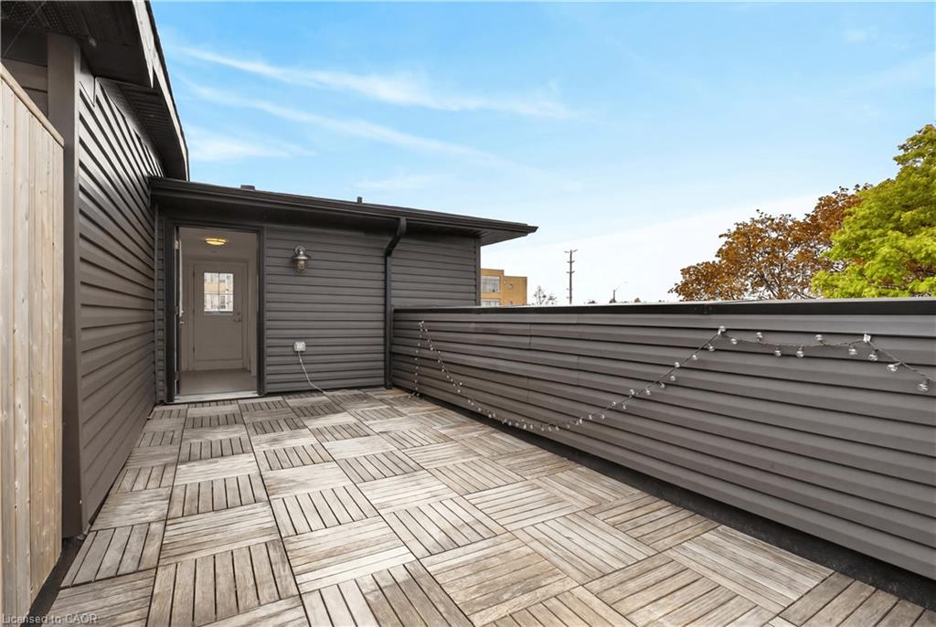 201-760 Lakeshore Road E Property Photo 31