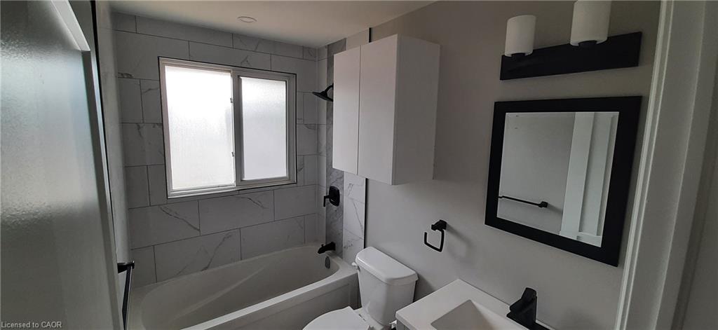 199 Jansen Avenue Property Photo 28