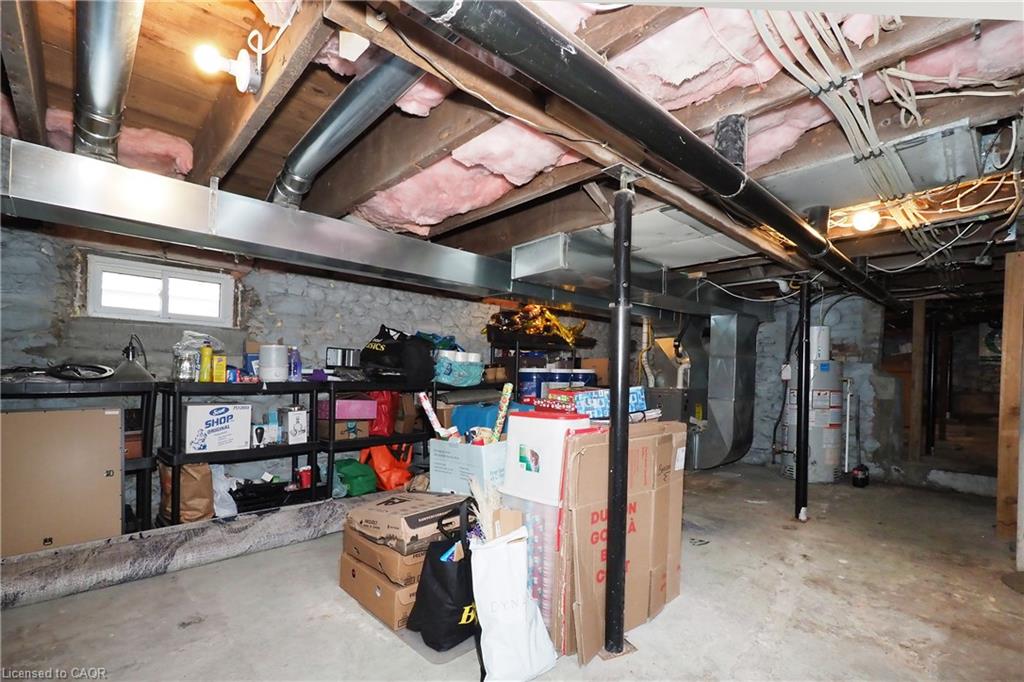19 Douglas Street Property Photo 31