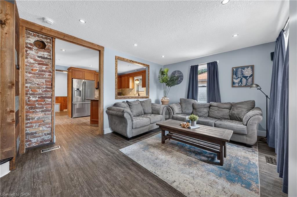 84 Norfolk Avenue Property Photo 8
