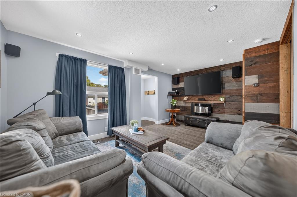84 Norfolk Avenue Property Photo 11