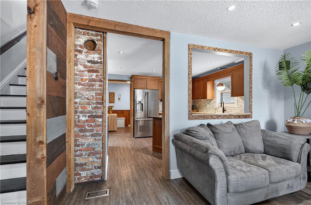 84 Norfolk Avenue Property Photo 12