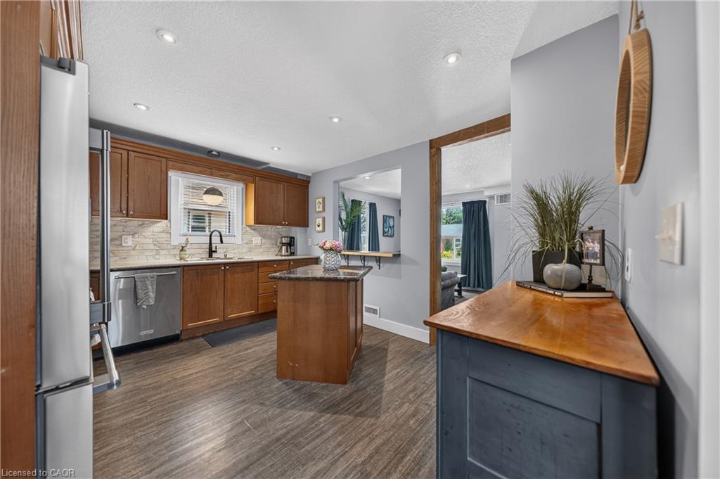 84 Norfolk Avenue Property Photo 14